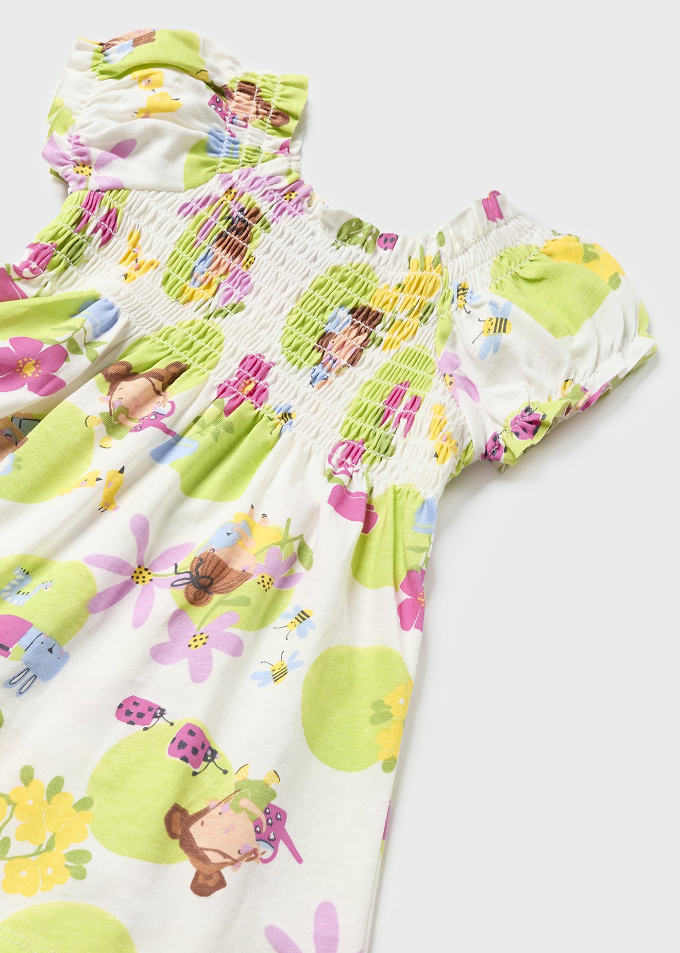 Vestido de bebê com estampa smocking em algodão sustentável