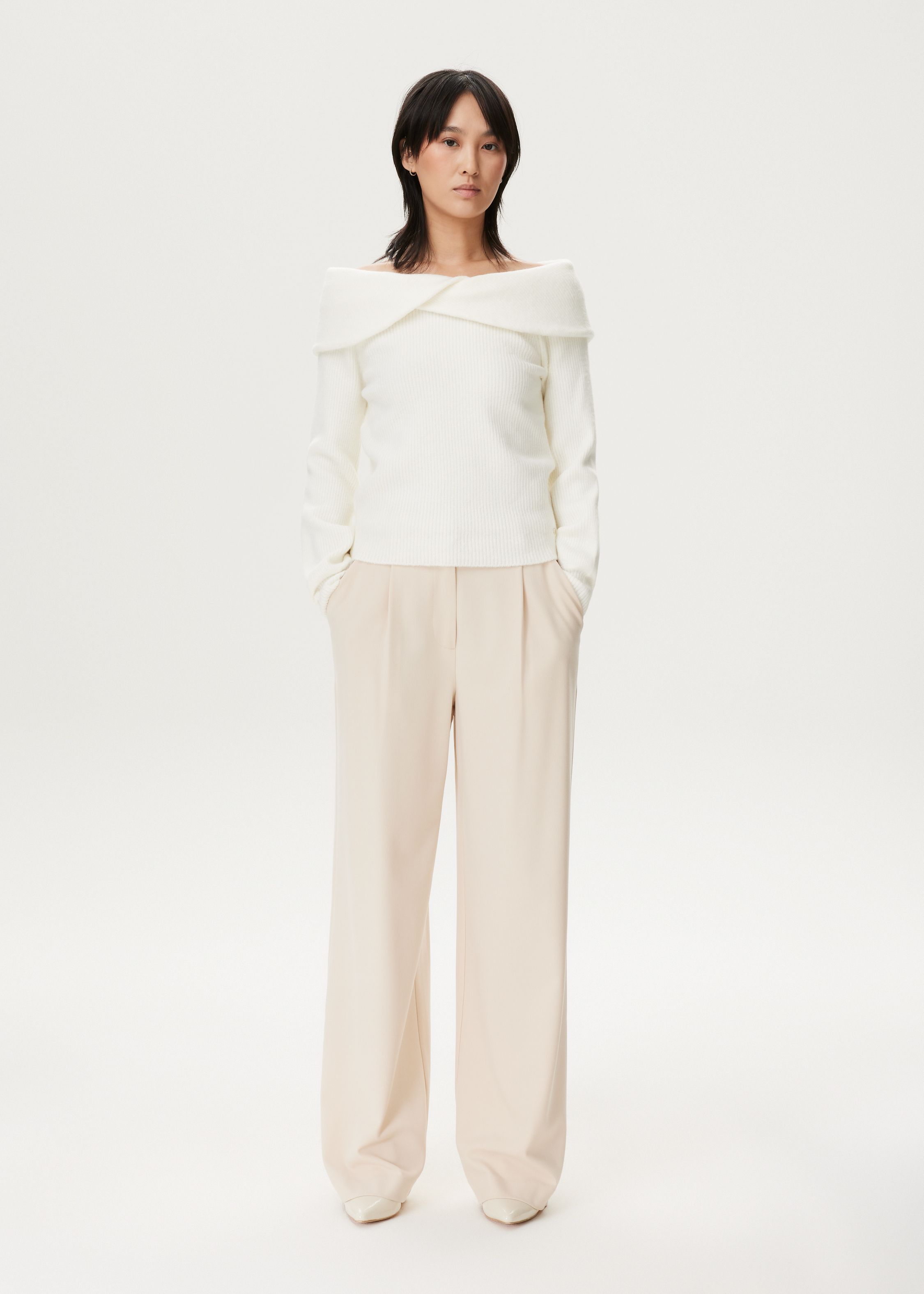 Gebreide off-shoulder trui