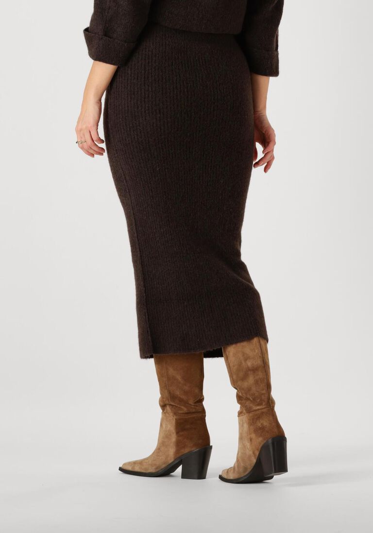 bruine bellamy midirok mayke