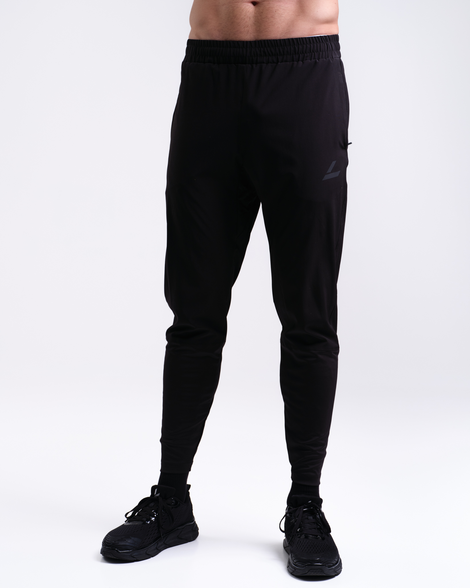 LEVITY Core Hybrid Pants M Black