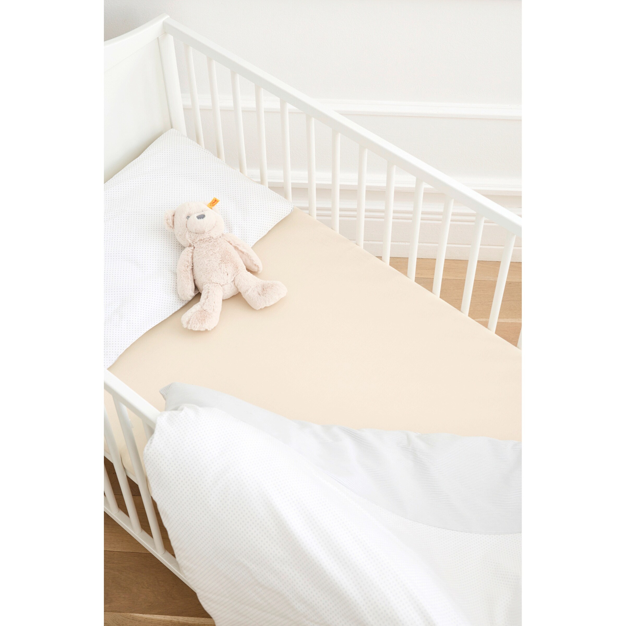 baby-walz - BASICS Spannbetttuch TENCEL™ 40x90 cm beige