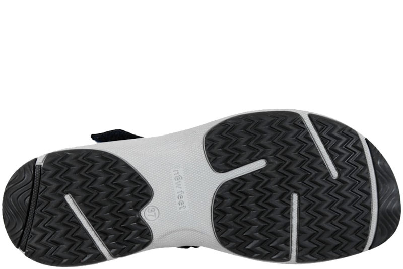 NEW FEET SANDAL I MØRKEBLÅ NUBUCK MED LUKKET TÅ