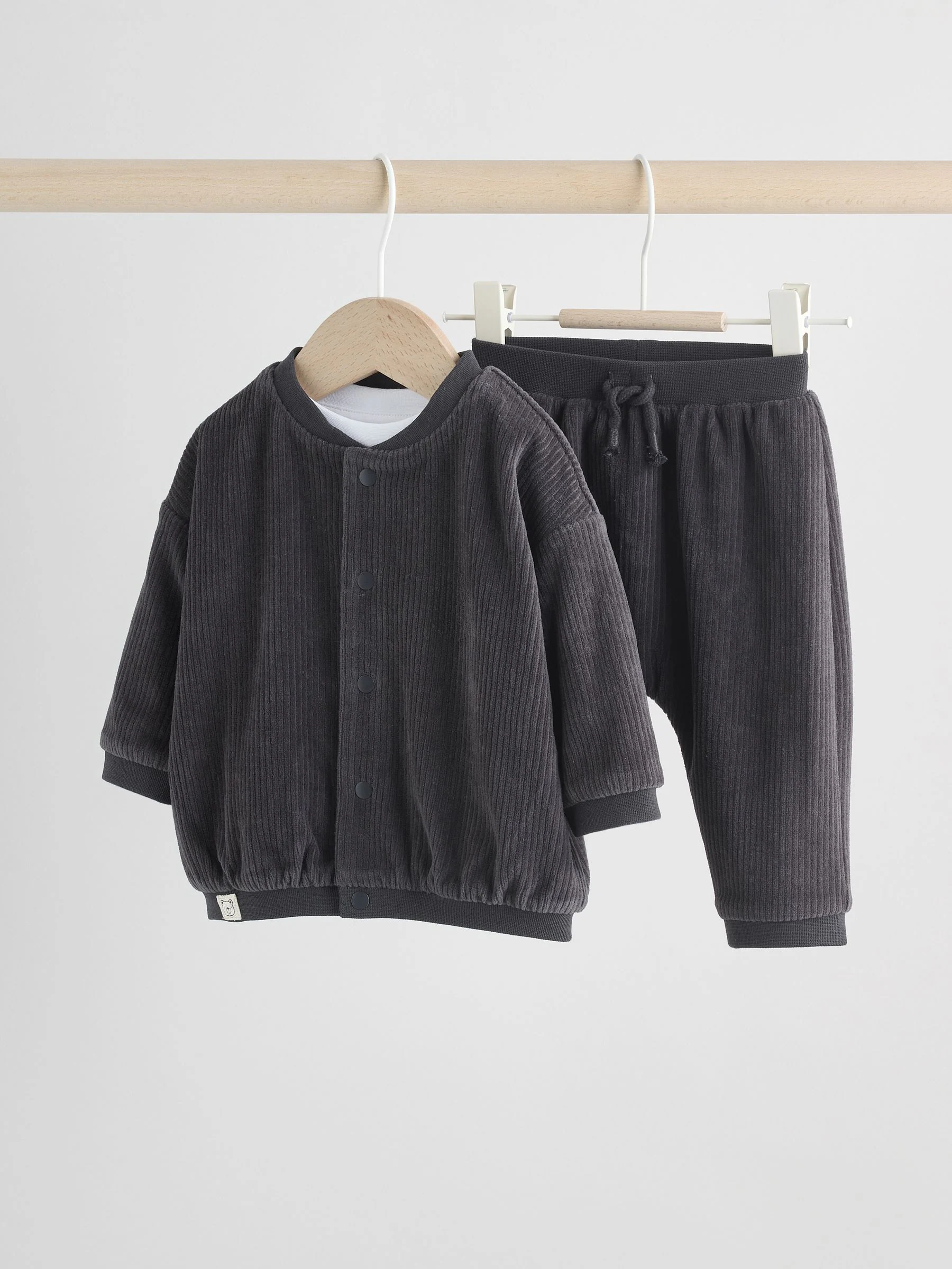 Zwart/wit - Baby Velour Jacket, Top and Joggers Set (0mths-2yrs)