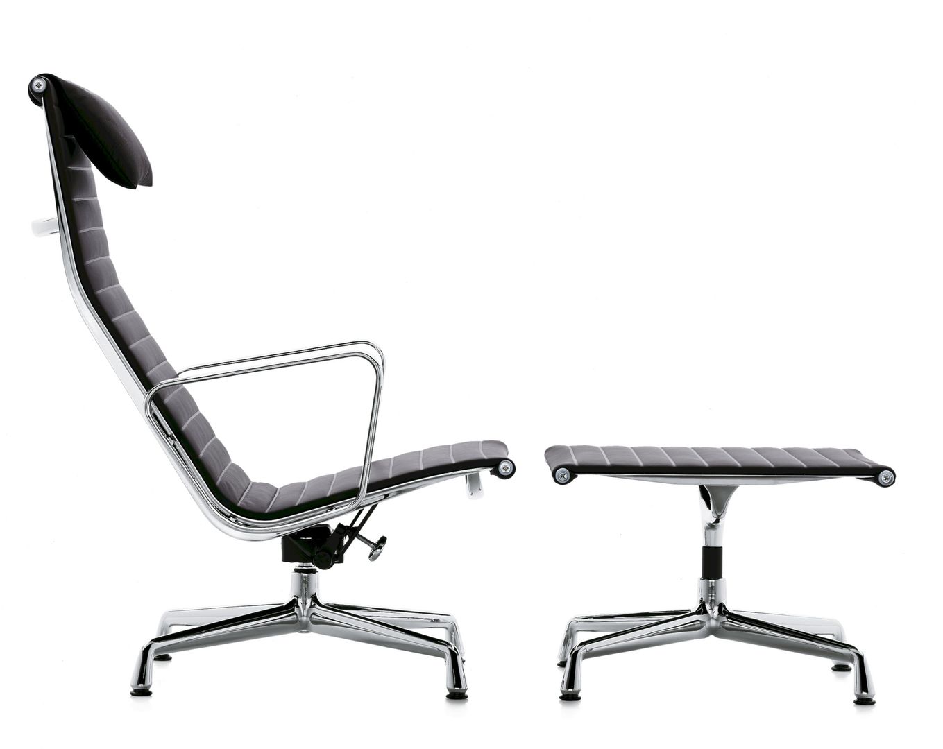 Vitra Eames EA124 Fauteuil