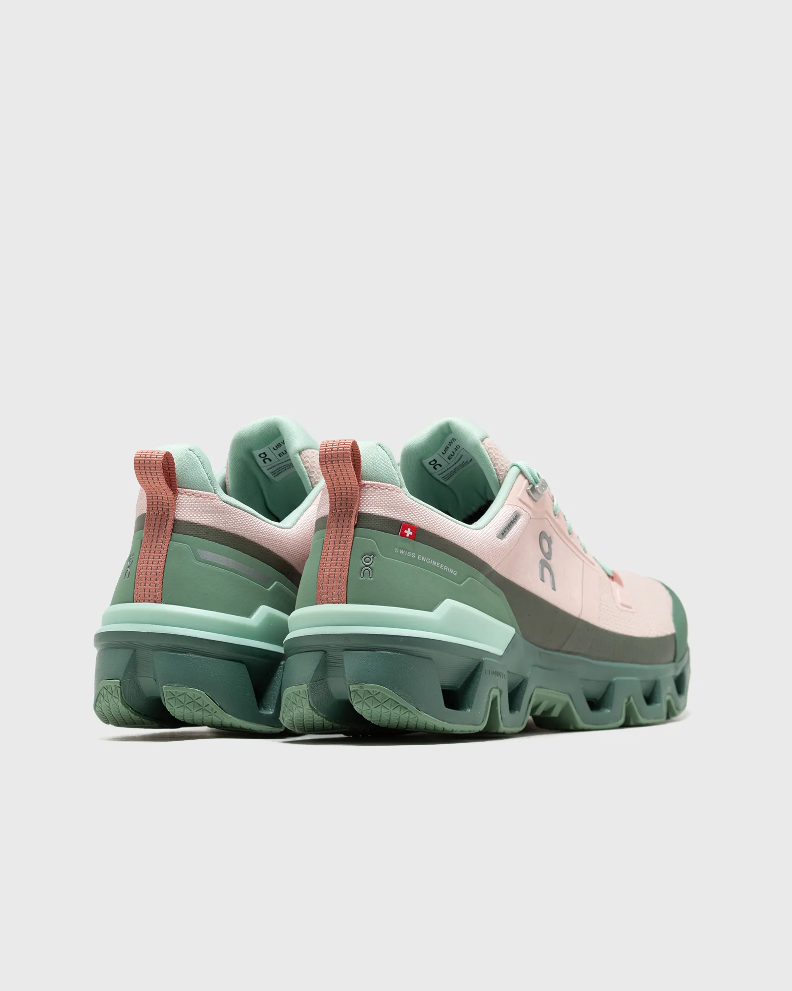 ON Cloudwander Waterproof Women