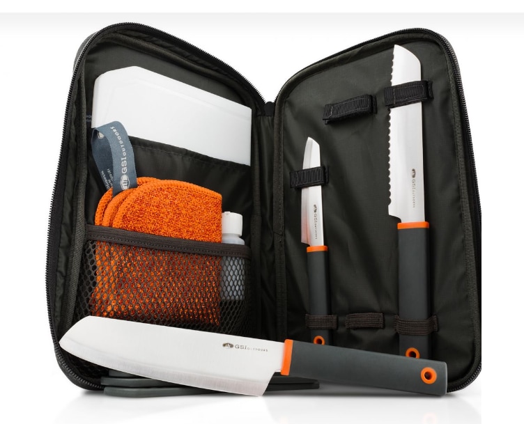 Kjøp GSI Outdoor Santoku Knife Set fra Hekta på tur her!