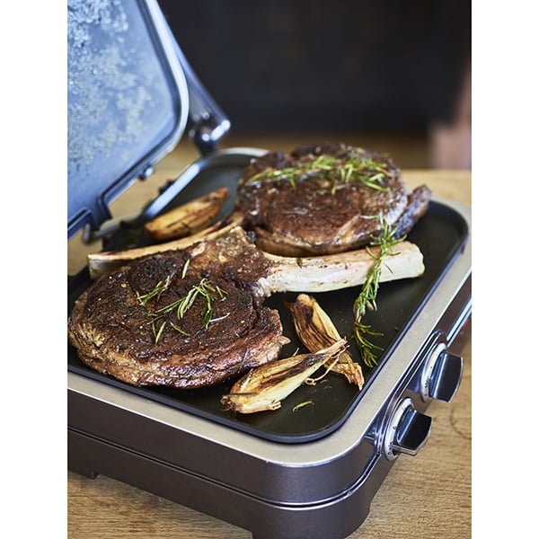 Grill électrique 2-en-1 Griddler GR47BE avec 2 éplucheurs et 1 spatule