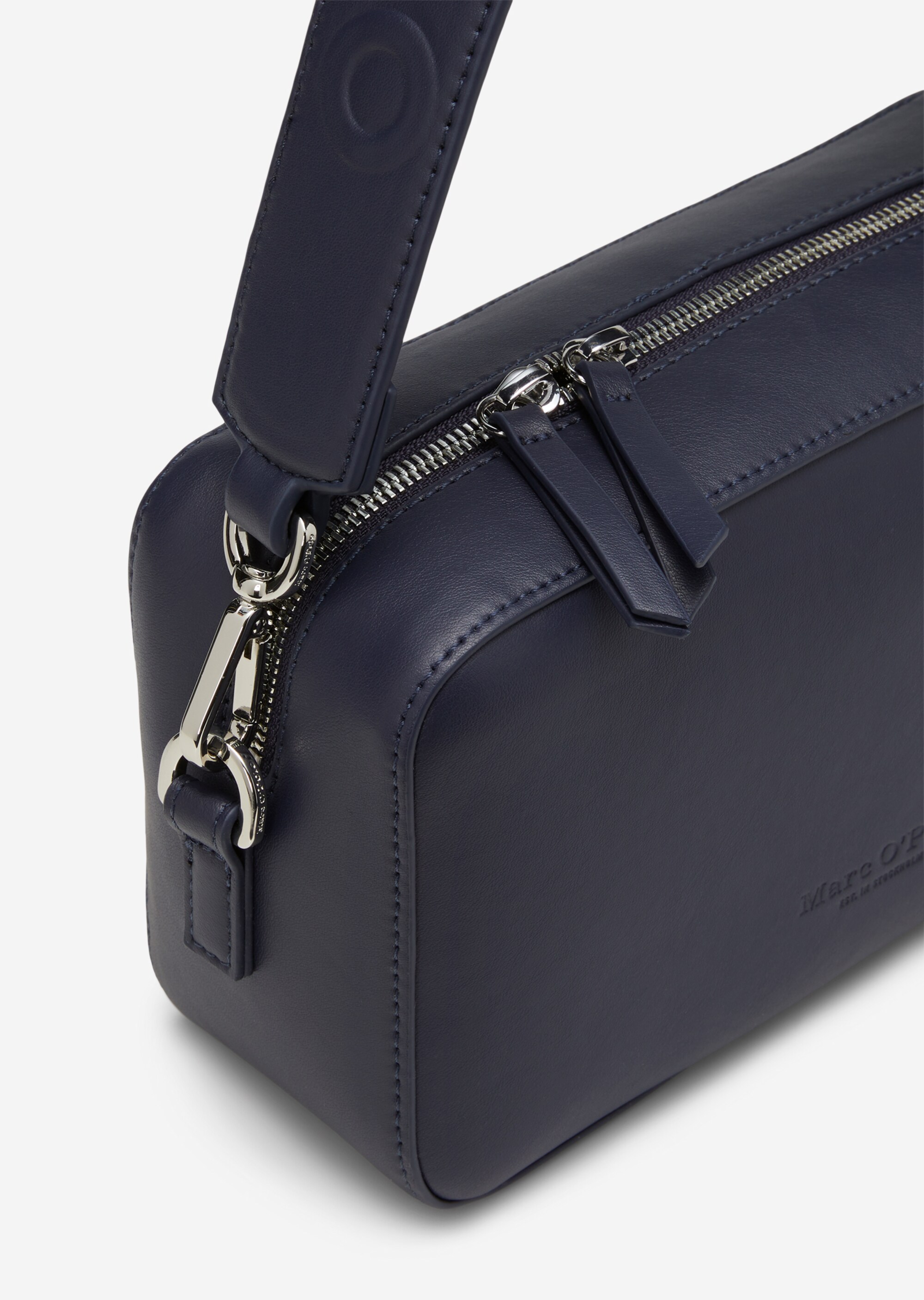 Camera-Bag aus einer Lederalternative aus recyceltem Polyester