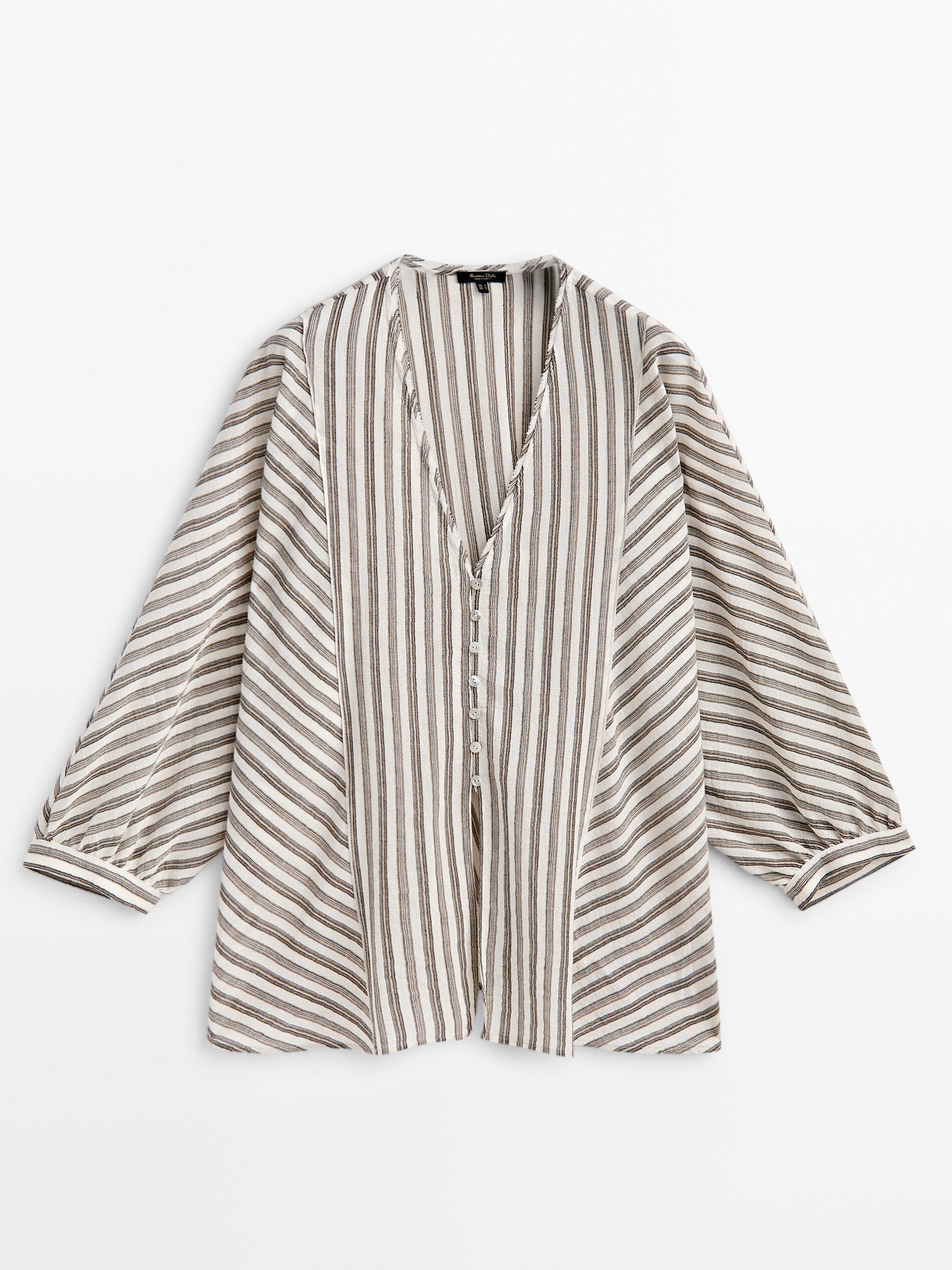 Camisa raia com acabamento gofrado - MARRÓN