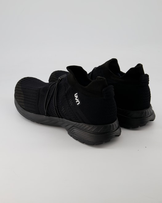 UYN Man Free Flow Tune XC Sneaker in Schwarz