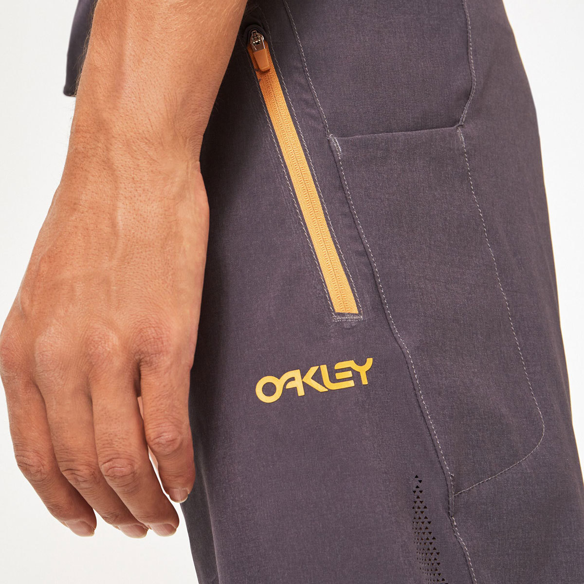 Oakley REDUCT Berm MTB Fietsbroek Kort Grijs Heren