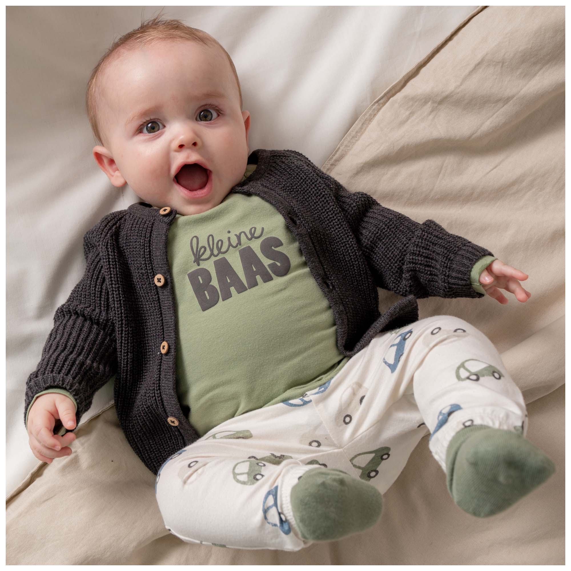 prénatal newborn shirt lange mouwen tekst groen