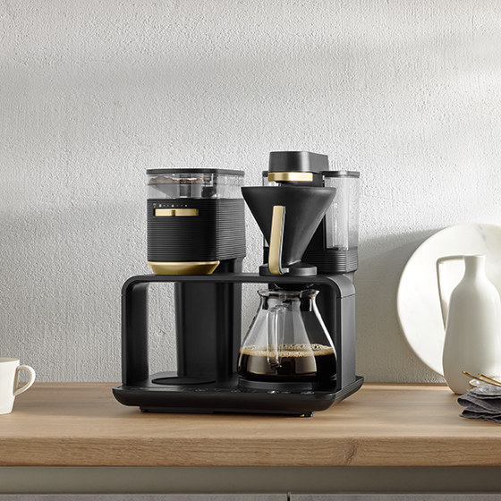 EPOS®|Filterkaffeemaschine Schwarz-Gold