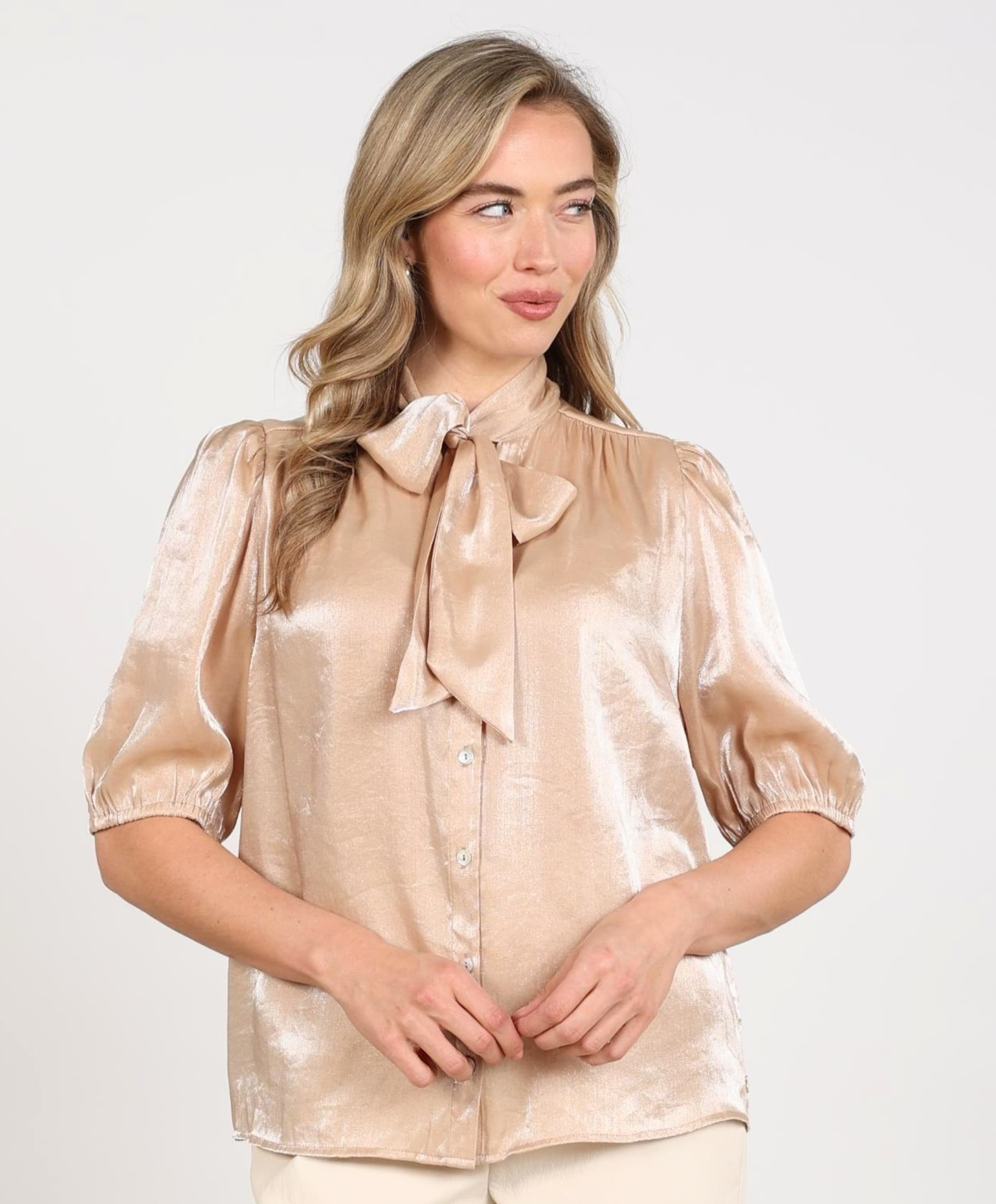 Nukus Dames blouse beige