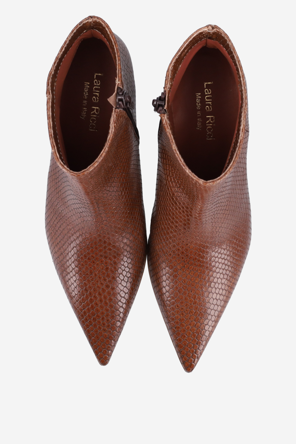 Pointed-toe leather ankle boots