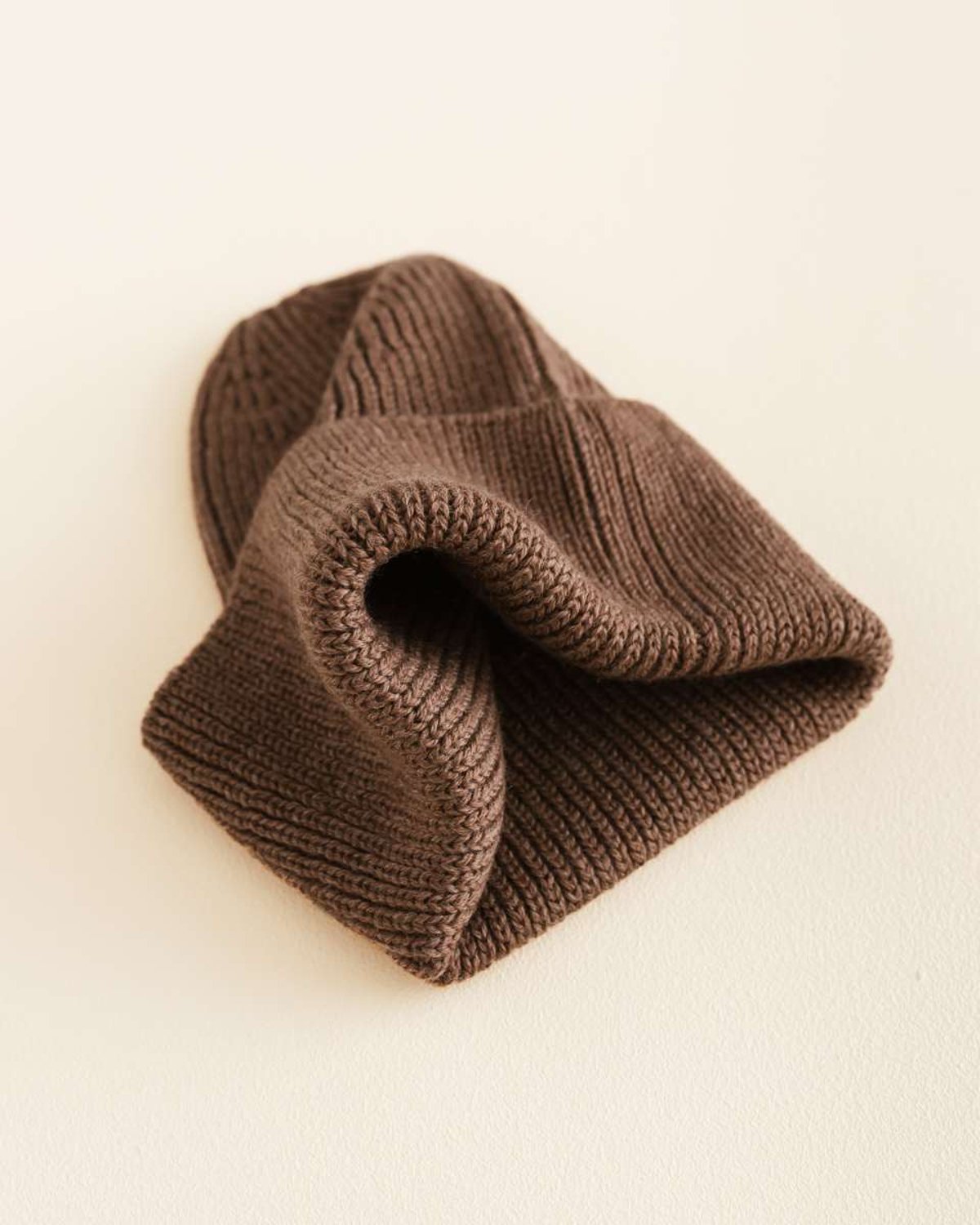 Ull Beanie barn – 100% Merino, Ubehandlet – Rib Lue Fonzie