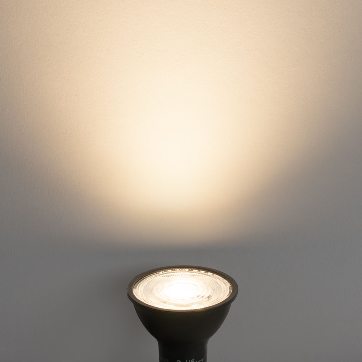GU10 LED lamp 50mm zwart 7W 610 lm 3000K