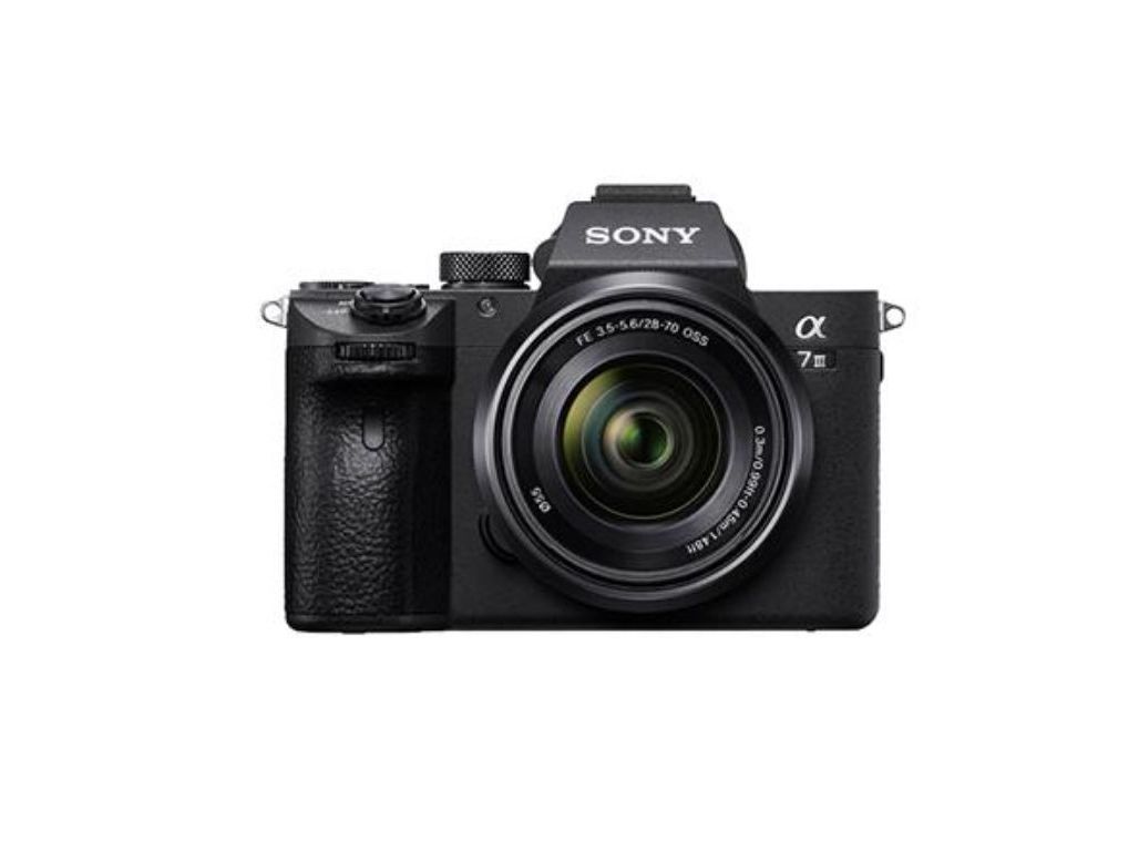 CÂMARA MIRRORLESS SONY ALFHA A7 MARK III  FE28-70MM