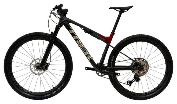 Produit reconditionné . Trek Supercaliber 9.7 Carbon XT 2023 . VTT . Trek . très bon état