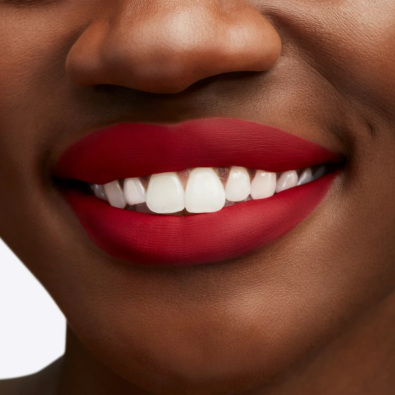 MAC Retro Matte Liquid Lipcolor 5 ml - 79 Ruby Phew