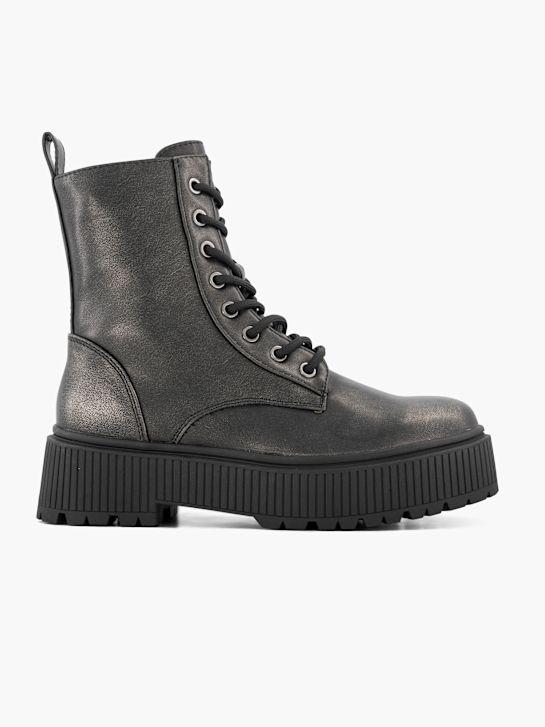 Claudia Ghizzani Veterboot