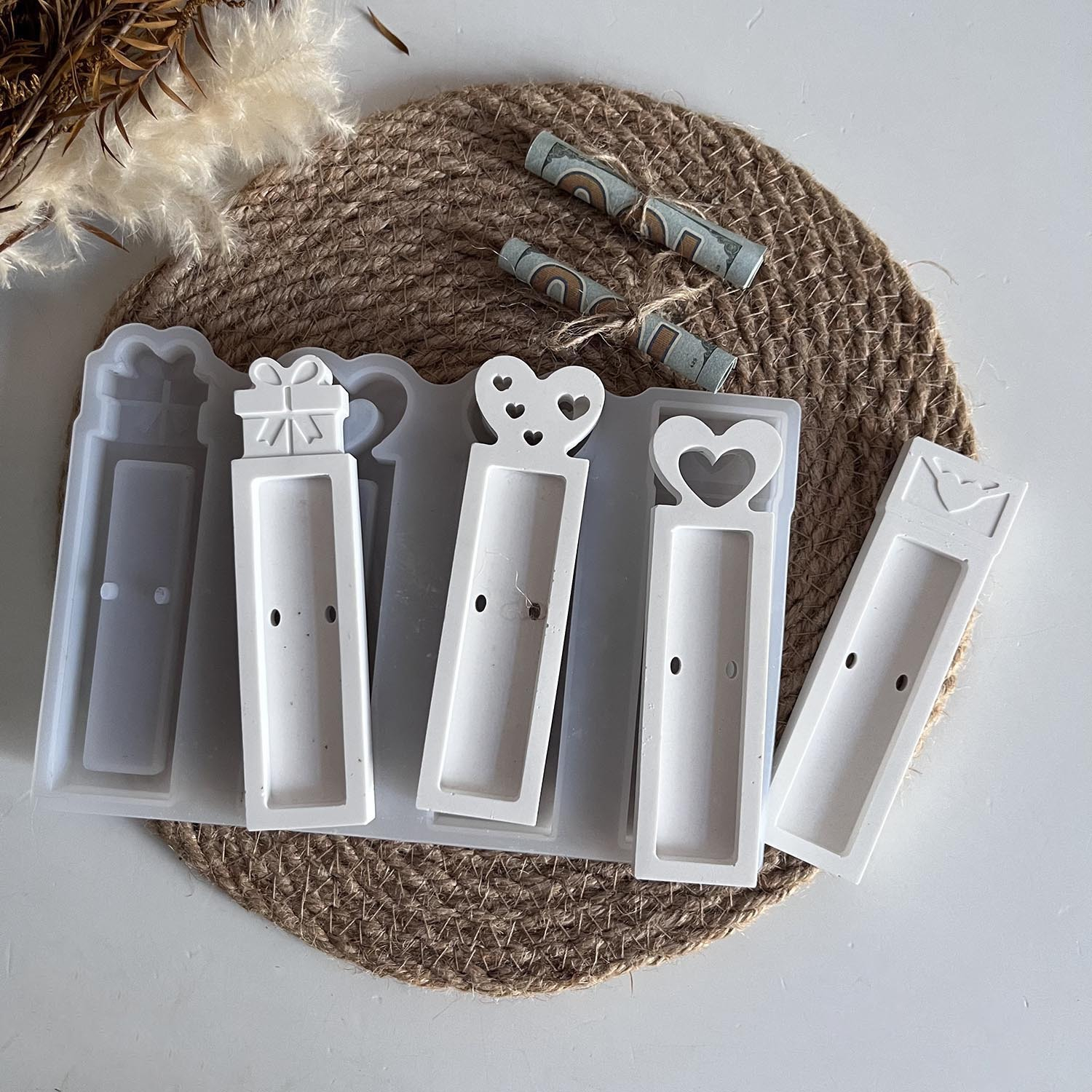 (4-fach) Silikon Giess Form DIY Schokoladen Pralinen Halterung Geld Geschenk Form für Gips / Expodiharz