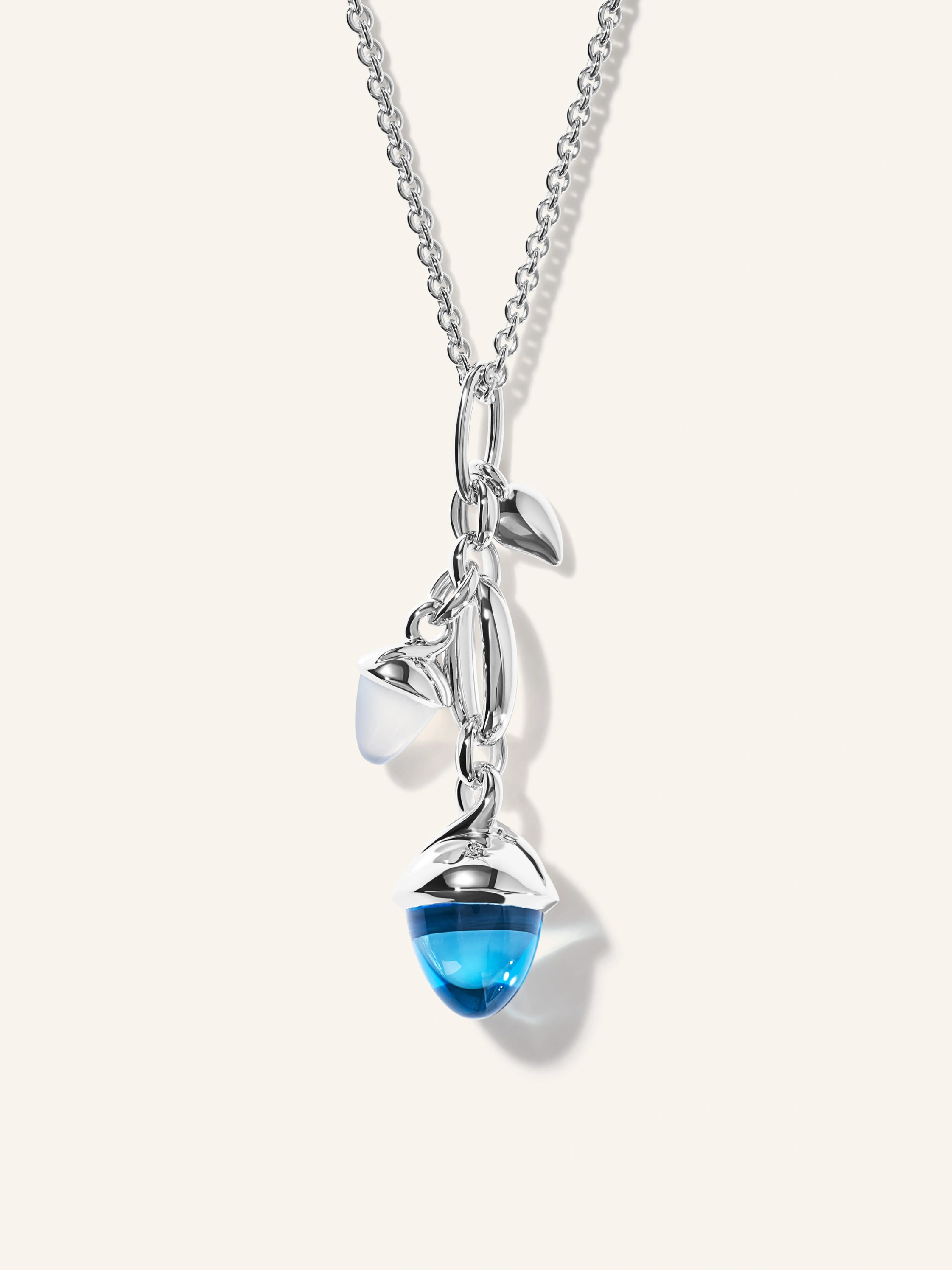 TAMARA COMOLLI Ohrringe OHRRINGE MIKADO DANGLING 2 ACORNS - 'OCEAN' 18K Weißgold