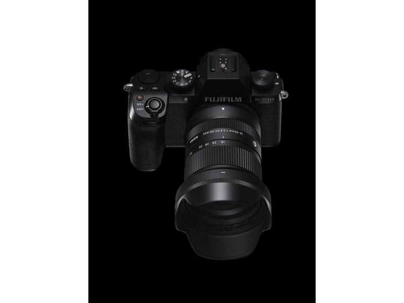 Sigma Zoomobjektiv 18-50mm f / 2.8 DC DN Fujifilm X-Mount Kleines, leichtes und helles Standardzoom für spiegellose APS-C-Kameras