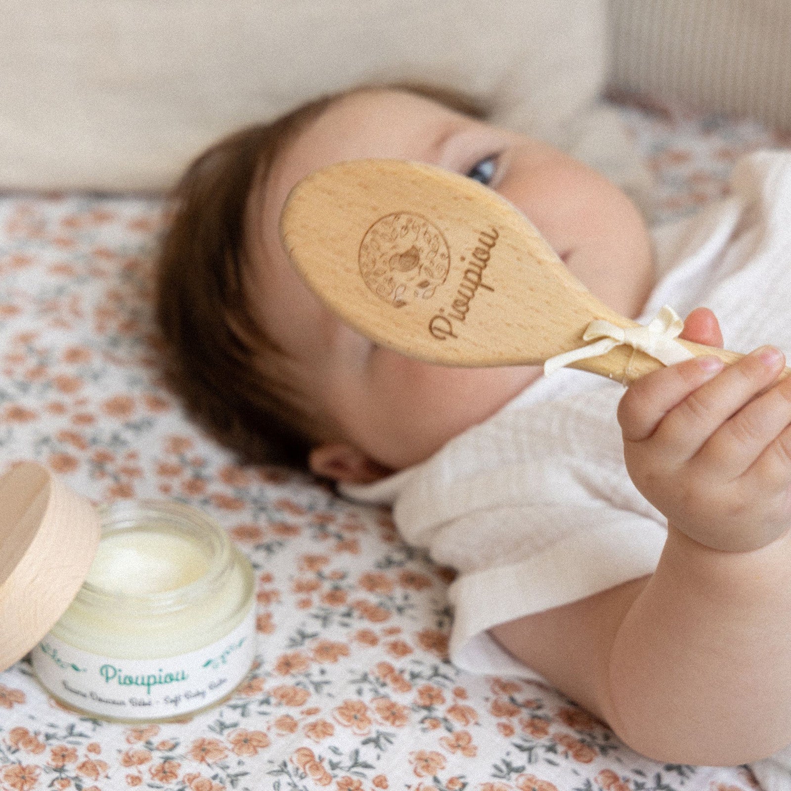 Baby-Holzbürste