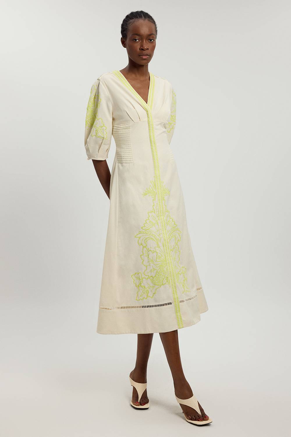 KarenMillen Robe Midi En Mélange De Lin Avec Broderie Perlée Et Ajourée