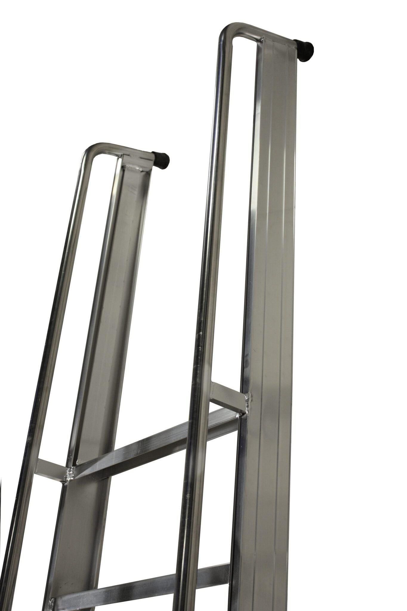 Little Jumbo magazijntrap  1x10 treden - 4904100110
