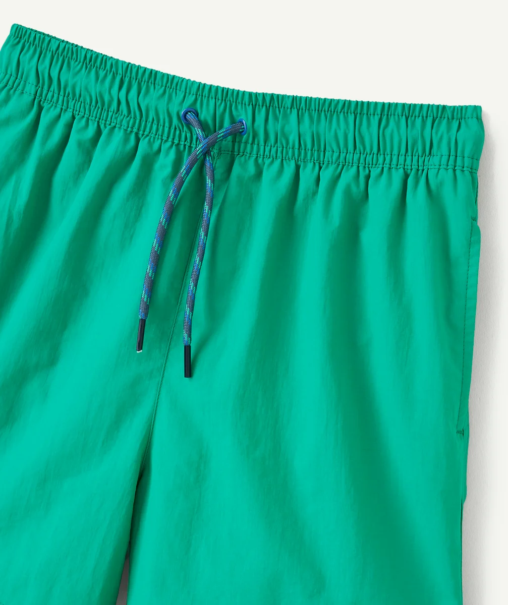 SHORT DE BAIN GARÇON EN FIBRES RECYCLÉES VERT