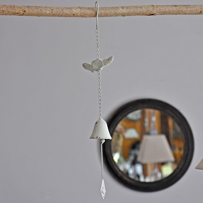 Clochette papillon fer blanc 10x65cm