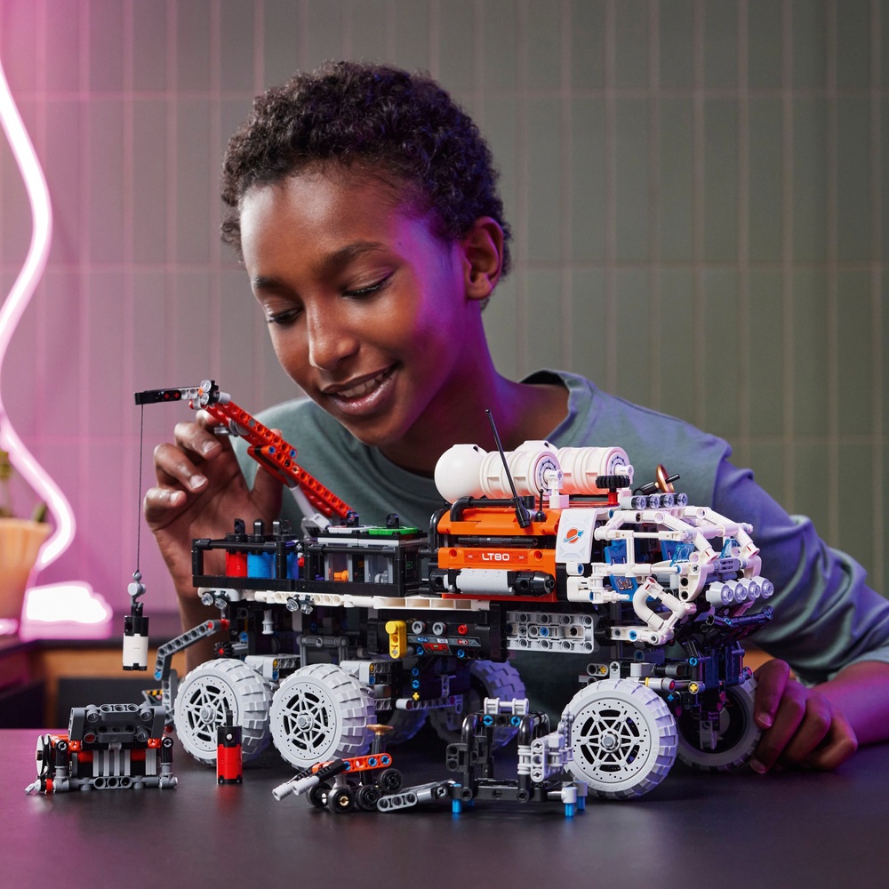LEGO Technic 42180 Mars Crew Exploration Rover Weltraumspielzeug