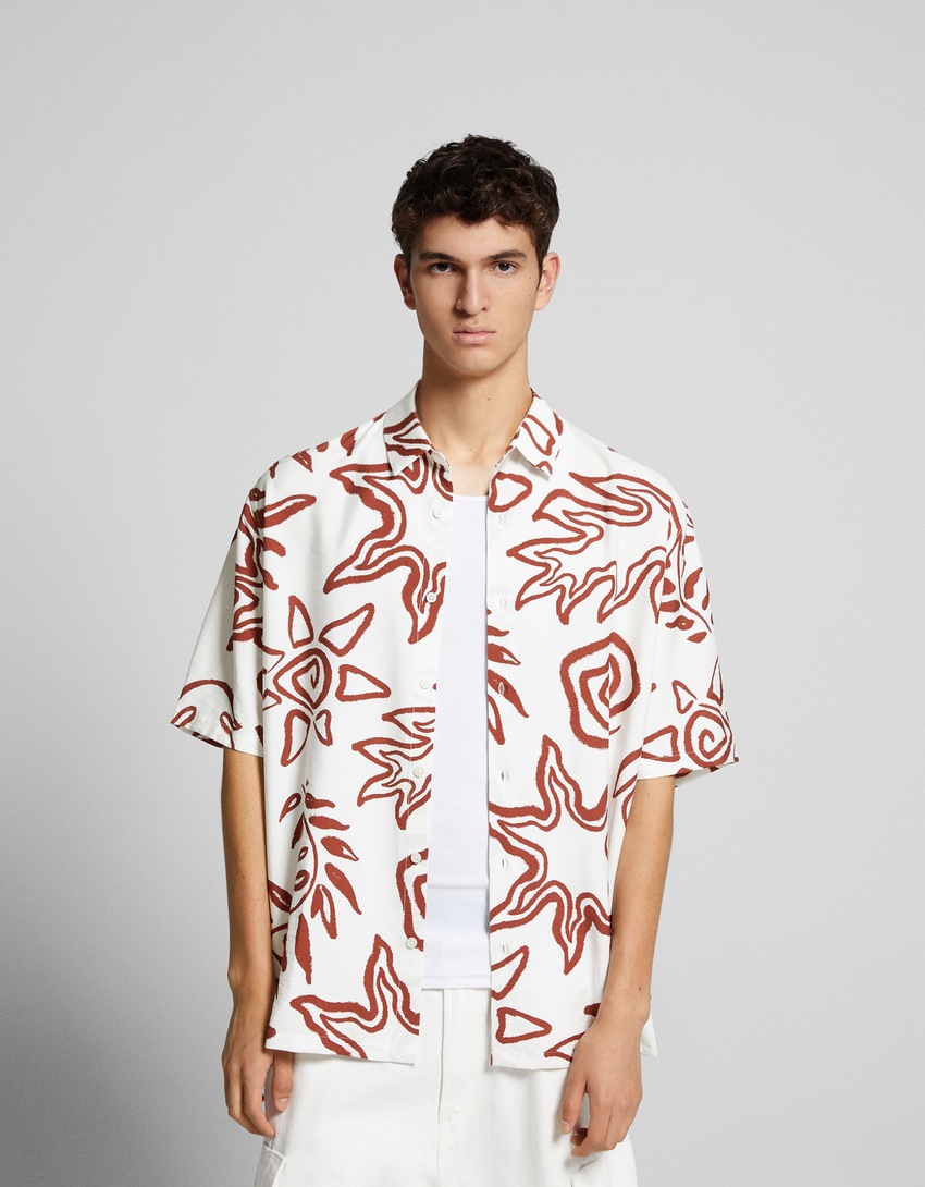 Camisa rústica de manga curta com estampa floral