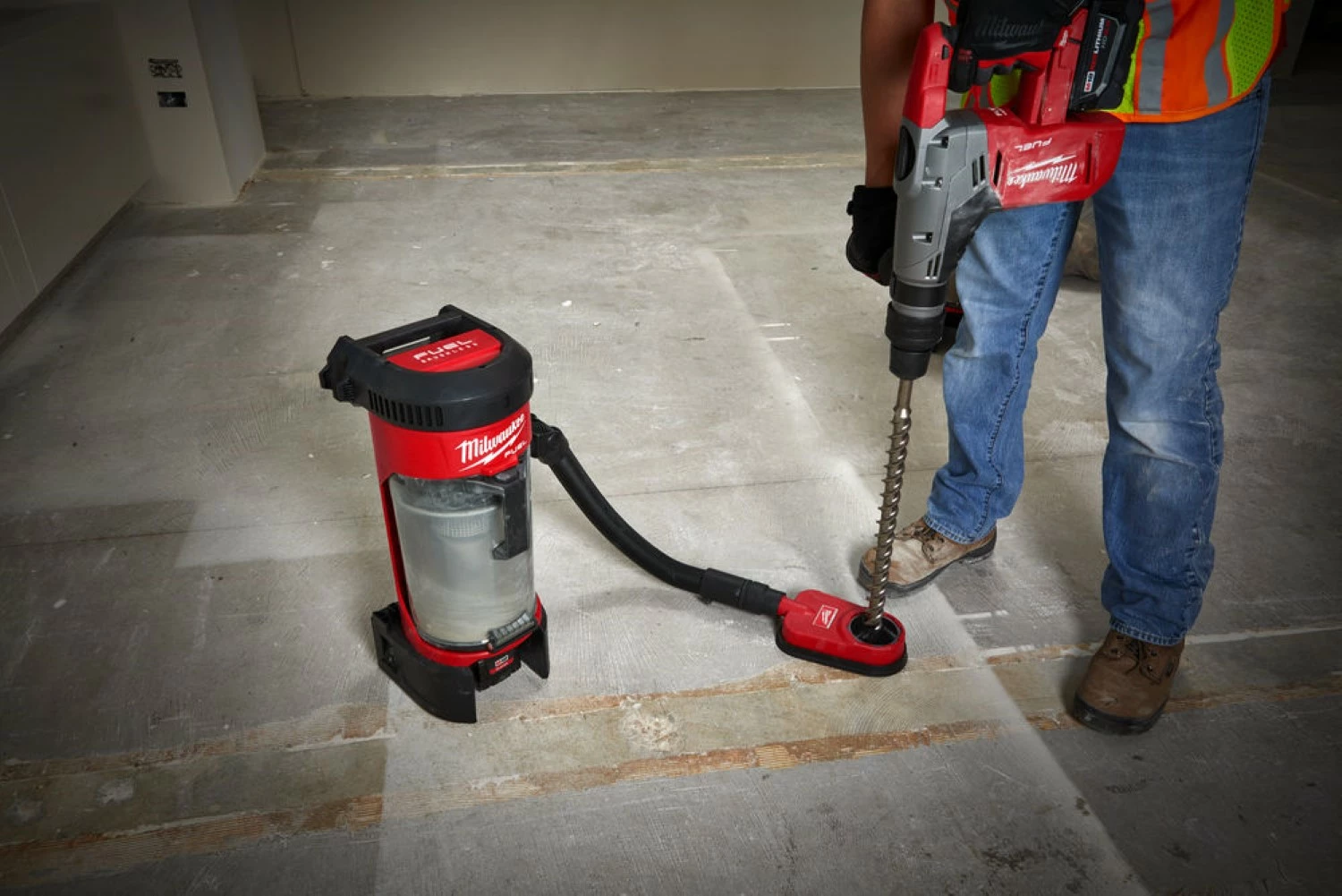 Milwaukee M18 FBPV-0 18V Li-Ion accu backpack Stofzuiger body - koolborstelloos