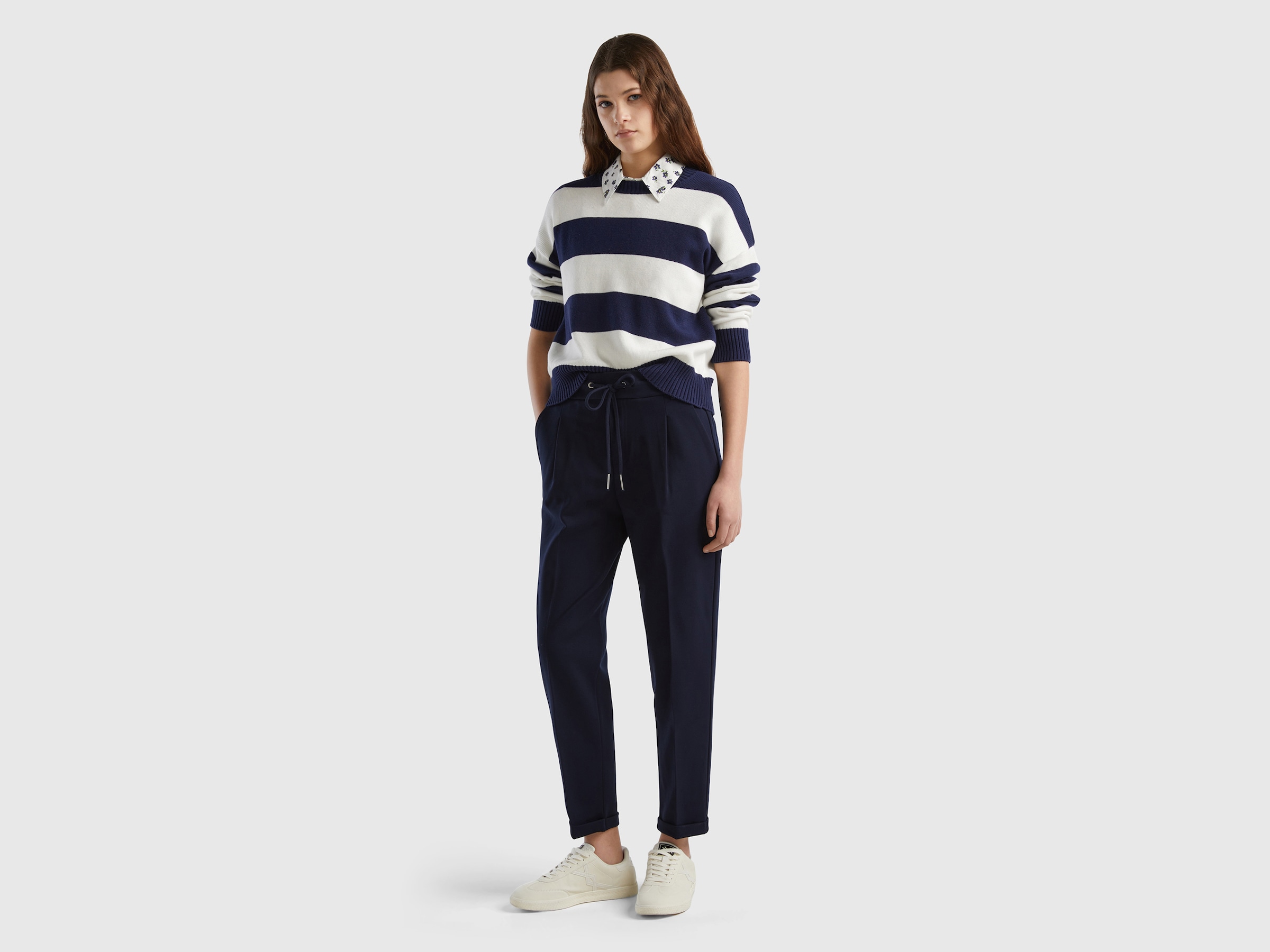 United Colors of Benetton Jogger Pants  mit Kordelzug und Gürtelschlaufen