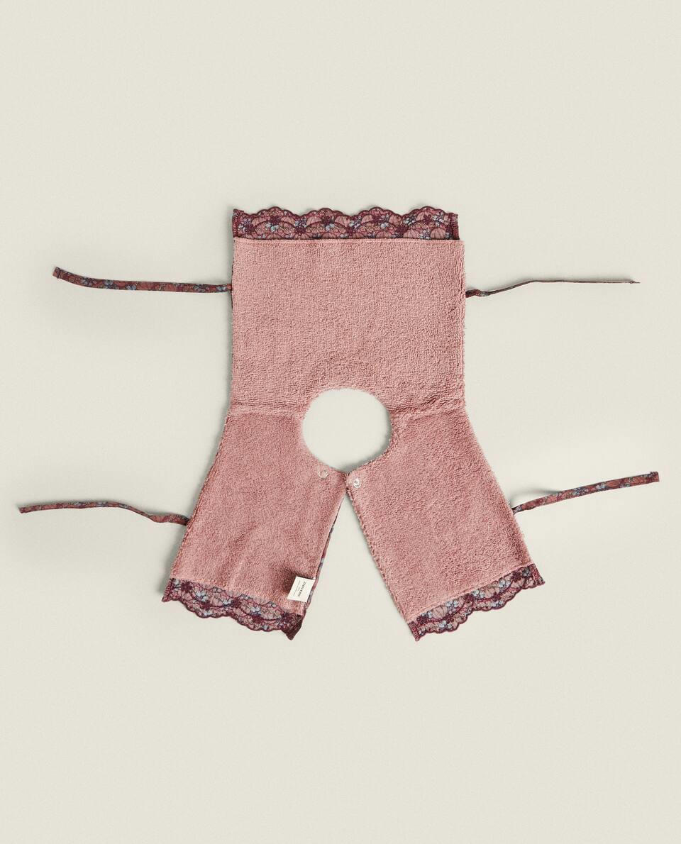 BABADOR INFANTIL FEITO COM TECIDO LIBERTY