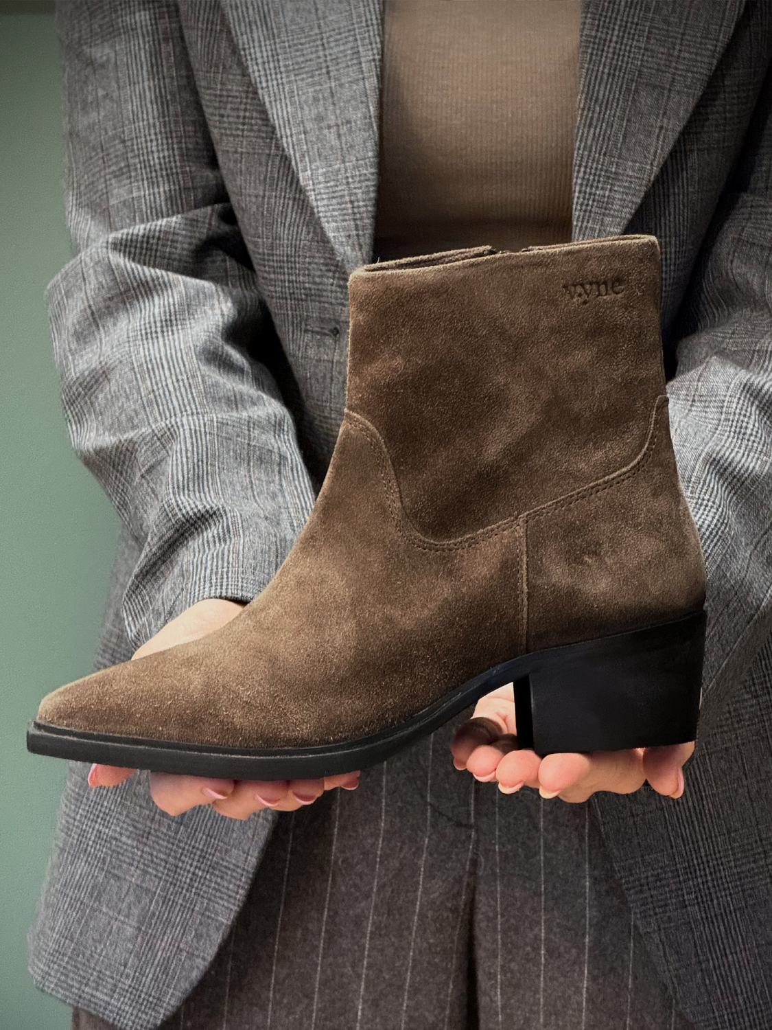 VYNE Lucca Suede Western Boots