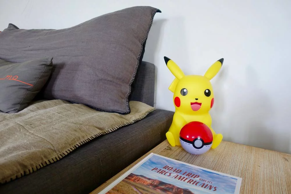 POKEMON - LAMPE LED PIKACHU ET ENCEINTE SANS FIL