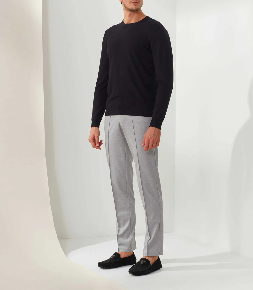 Pull col rond noir 