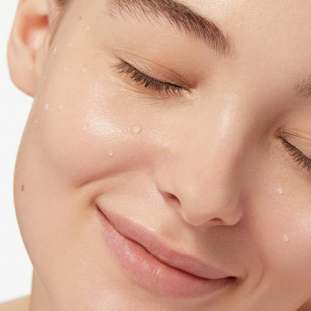 Eau Micellaire Démaquillante CLARINS |Parfumerie Burdin
