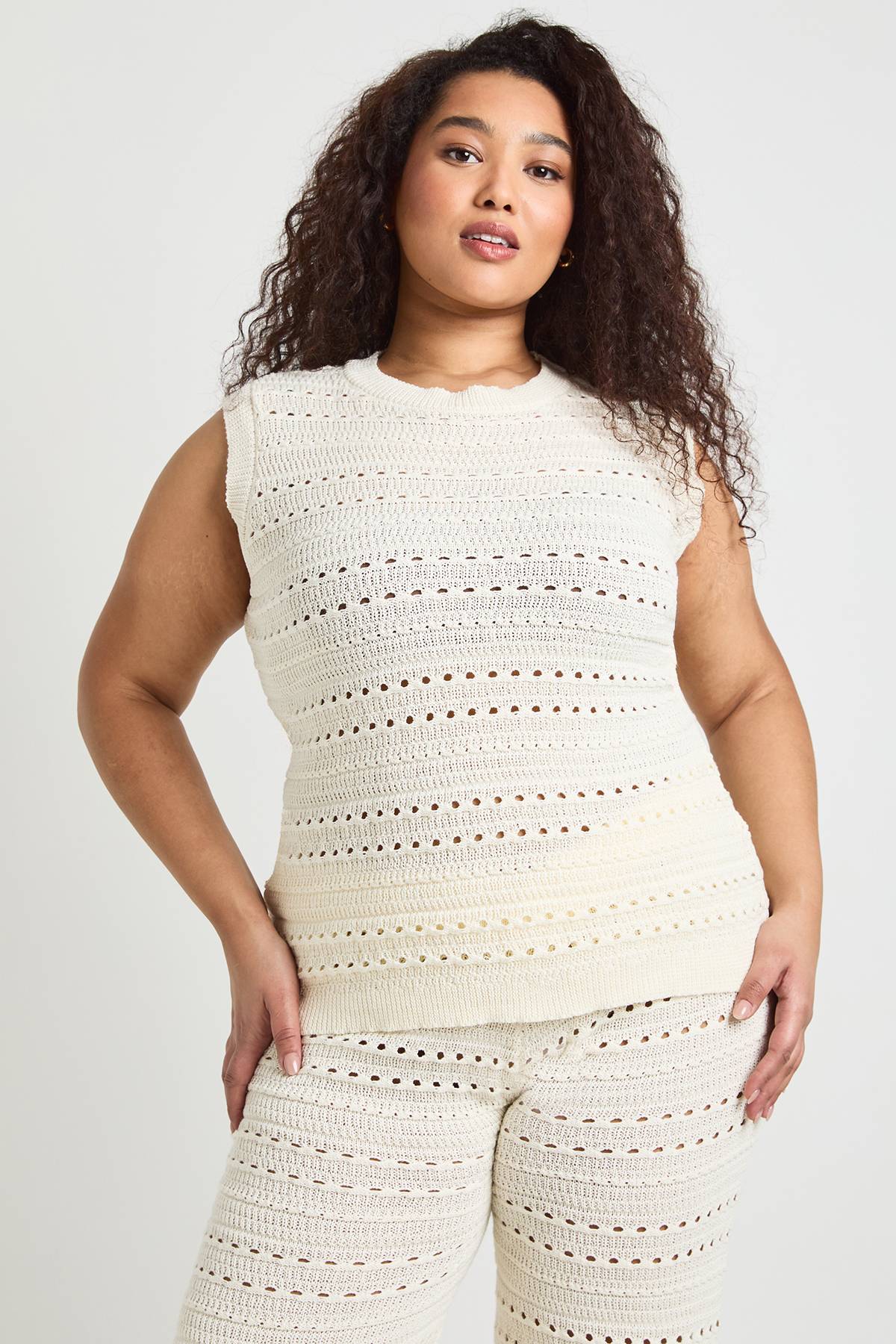 boohoo Ensemble Coordonné Grande Taille Haut Long Et Pantalon En Crochet