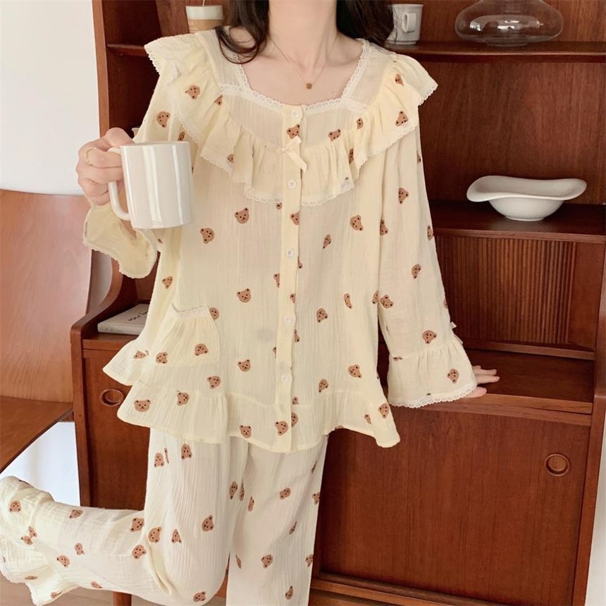 Gecko - Pyjamashirt / Broek / Pyjamajurk / Set met berenprint en kant