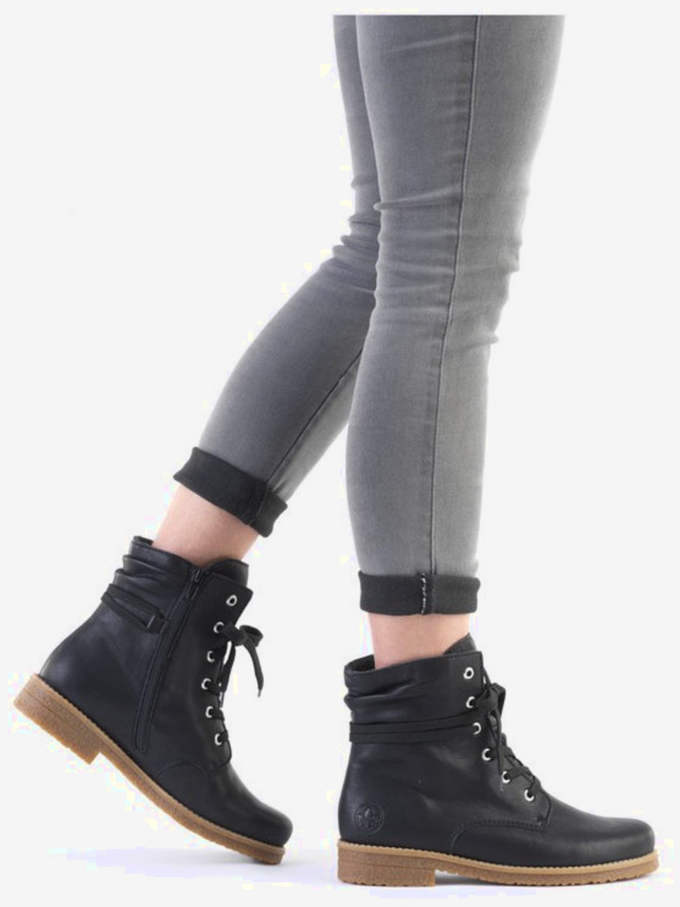 Bottines à lacets logo estampé discret