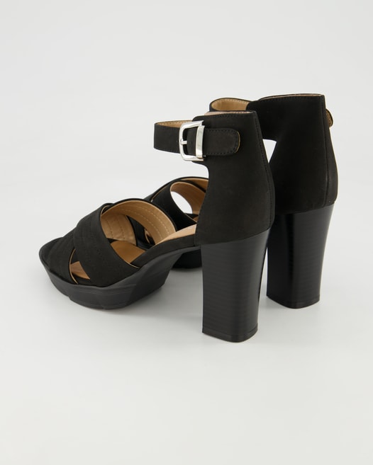 Regarde Le Ciel Glenda 02 Sandalen in Schwarz