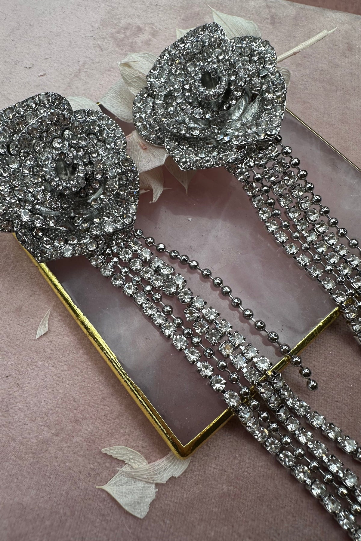Mellow Moon Johanne Earrings