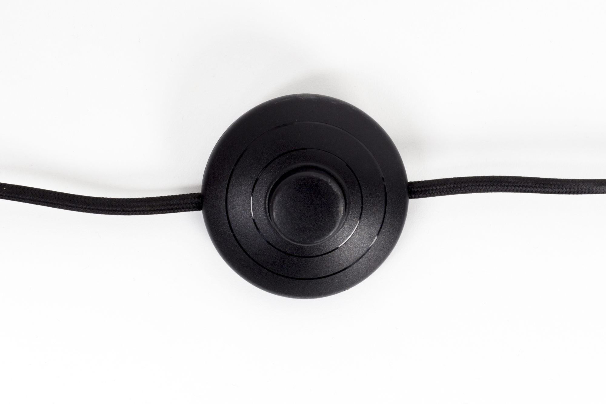 Metal Bow Vloerlamp zwart