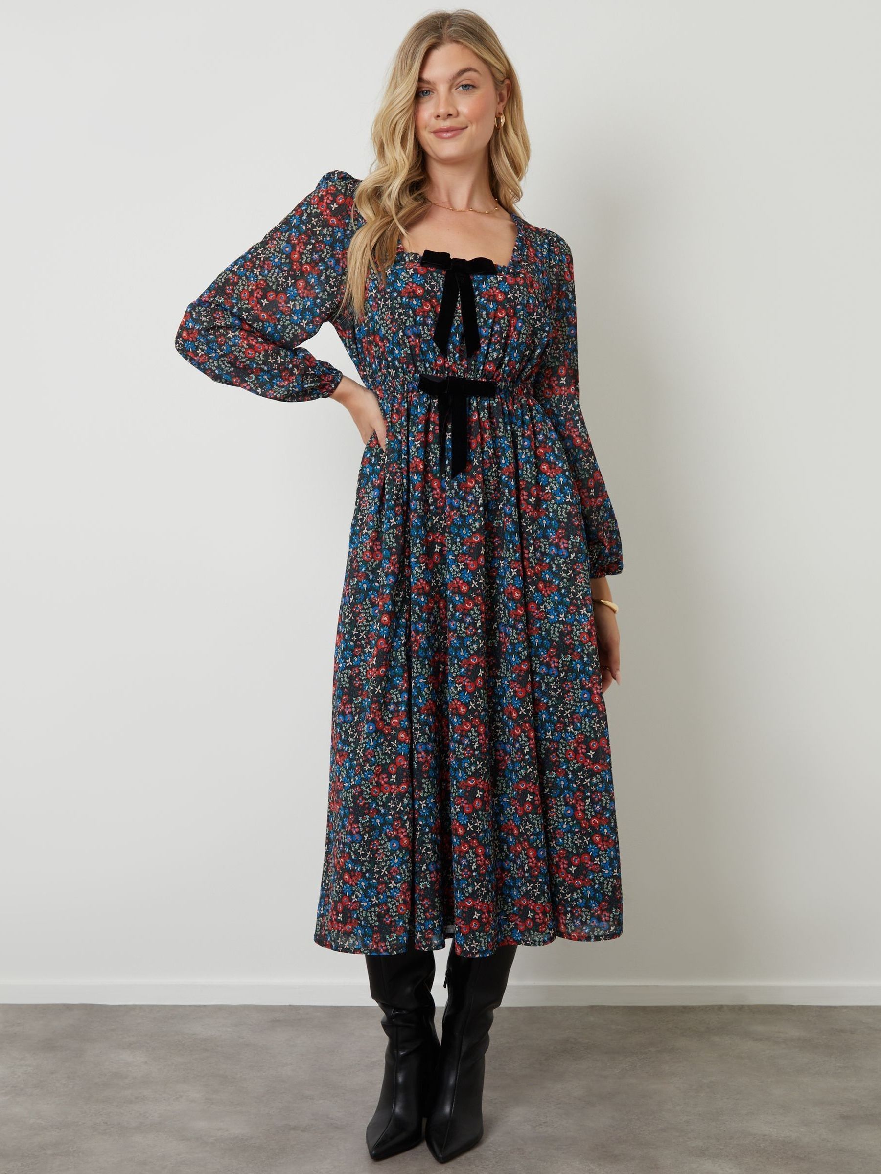 Zwart - Another Sunday Bow Detail Milkmaid Midi Dress