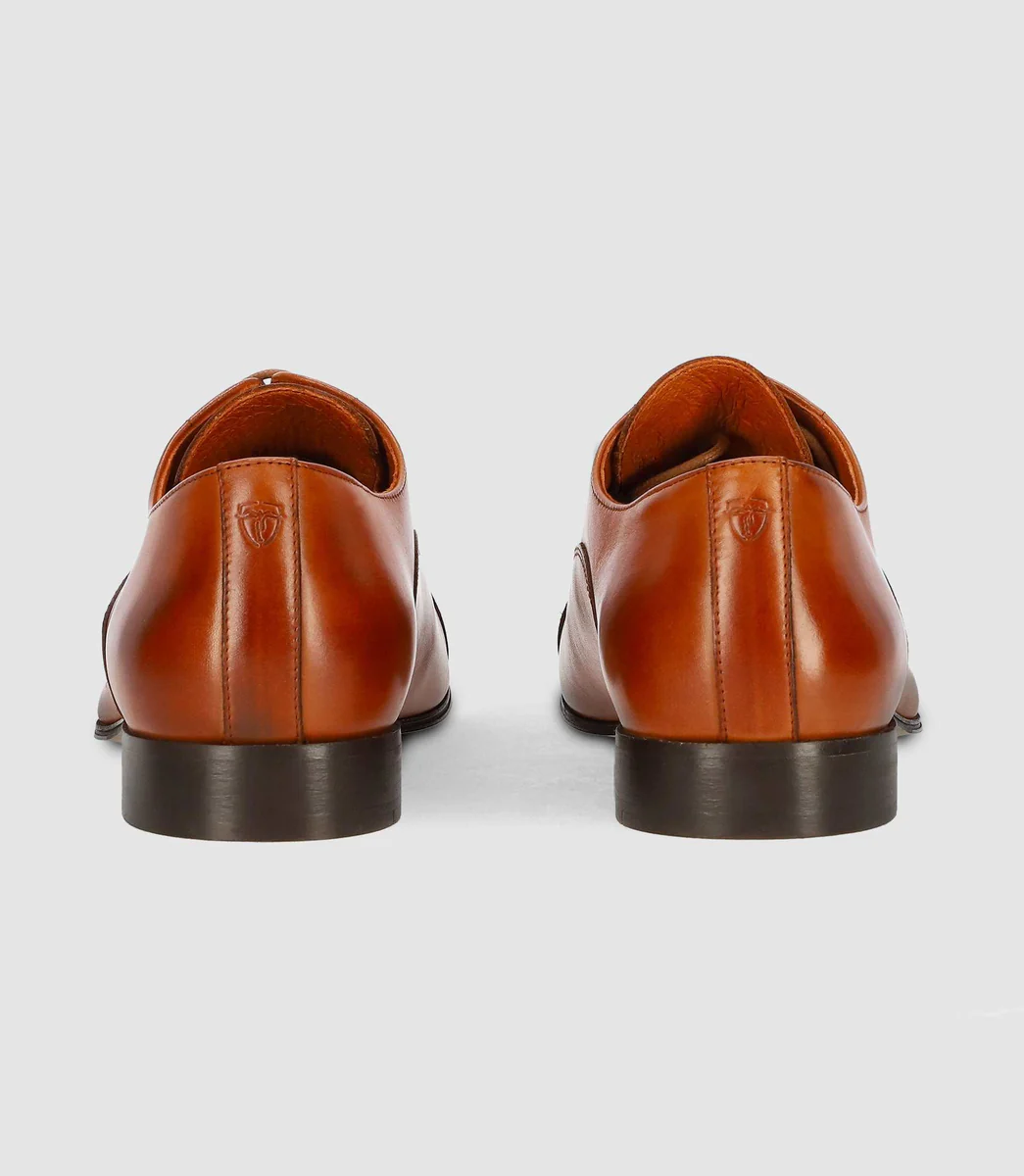 Chaussures richelieu en cuir marron